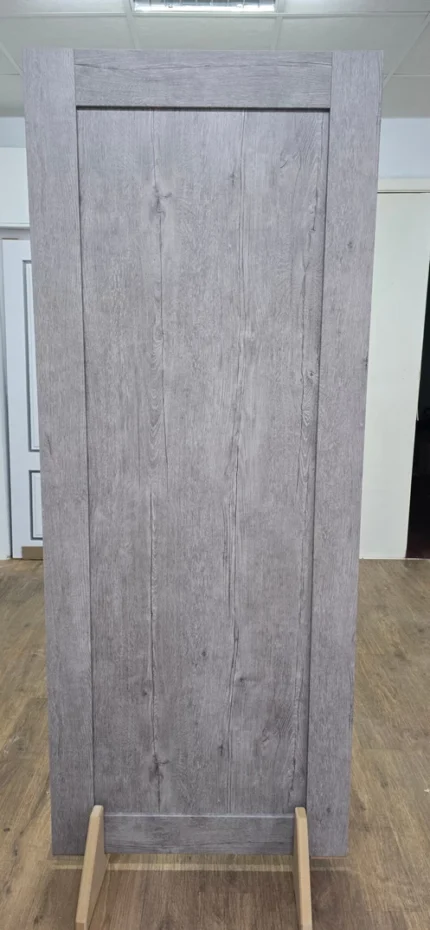 міжкімнатні двері simple sklo